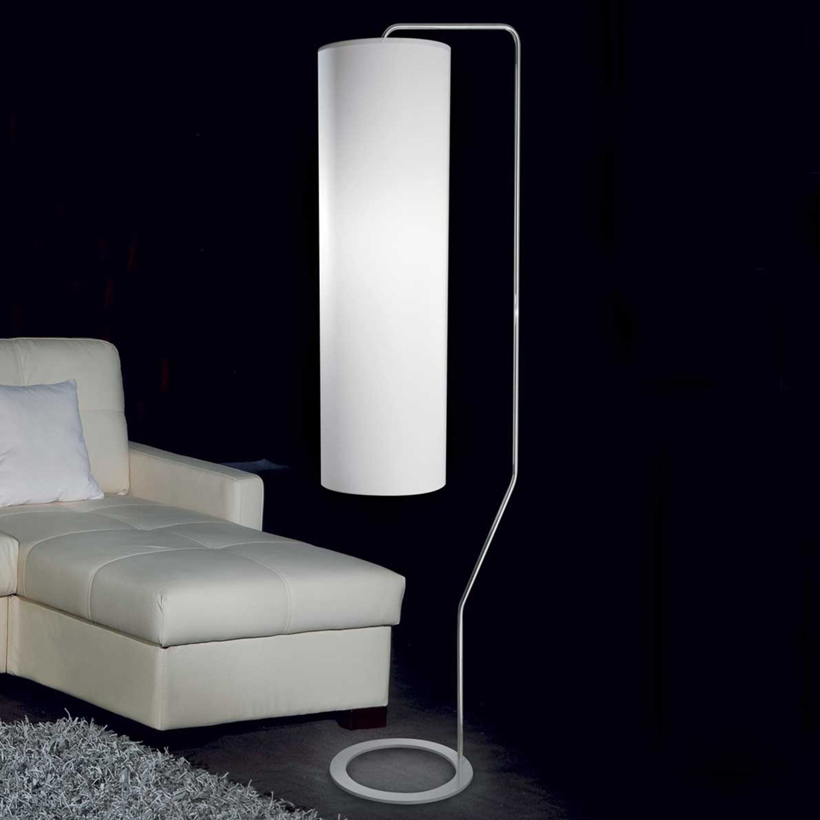Moteriktig stålampe Trendy