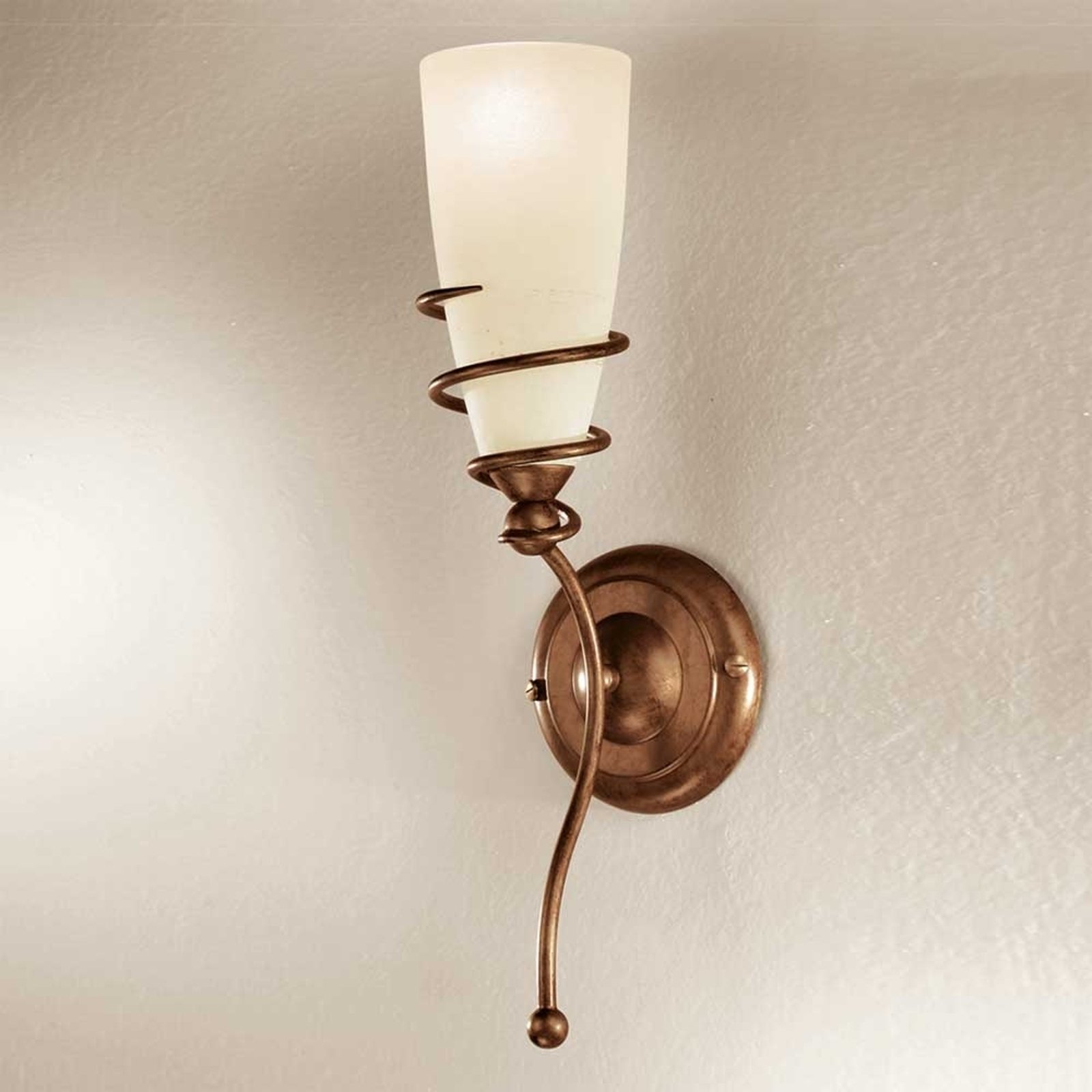 Vegglampe Daniele av antikk messing