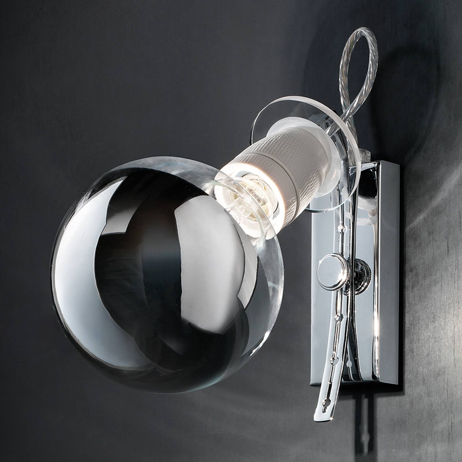 Orchestra 2 - vegglampe med fiffig design