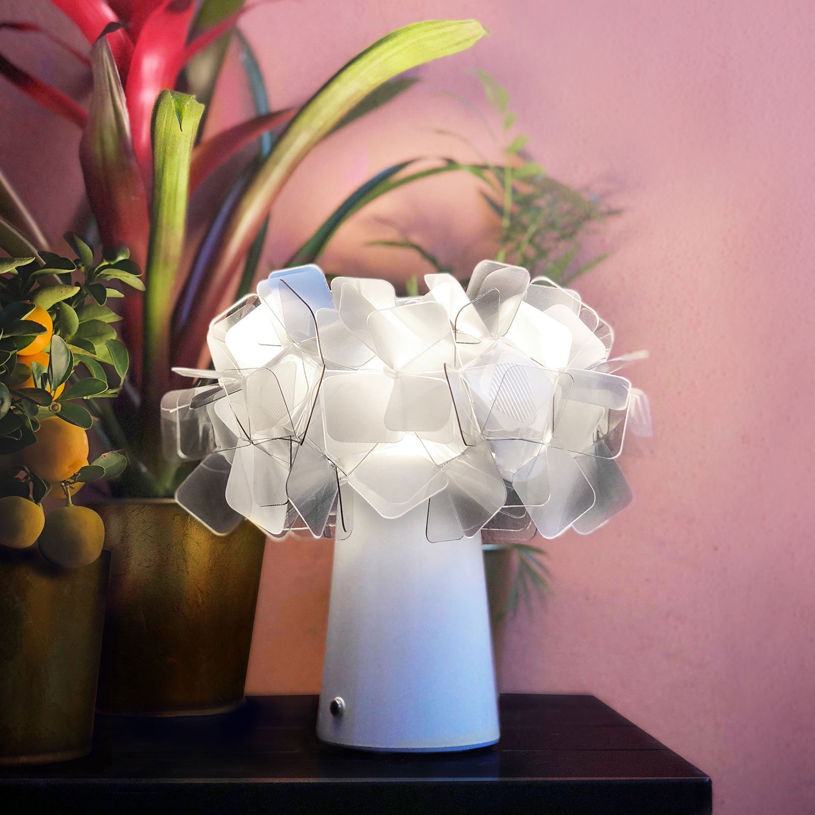 Slamp Clizia LED-bordlampe, batter, fumé