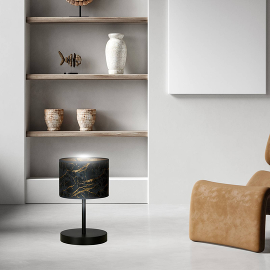 Bordlampe Jari stoff, svart-marmorert