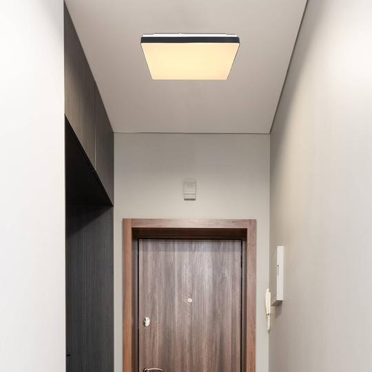 LED-taklampe Raina i kantet form, svart