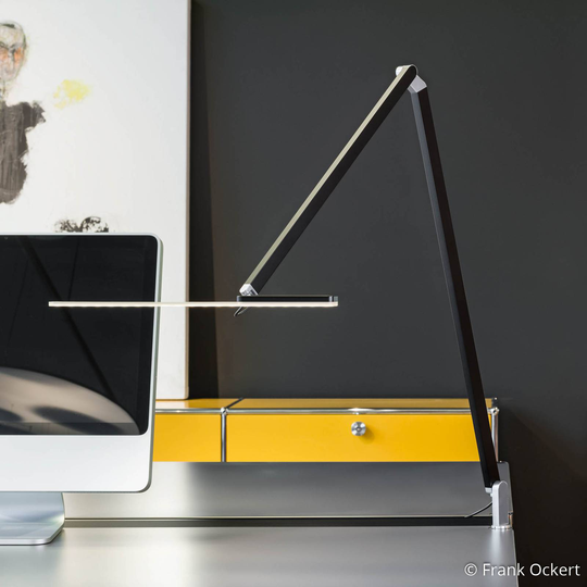 Nimbus Roxxane Office LED-bordlampe 940 svart