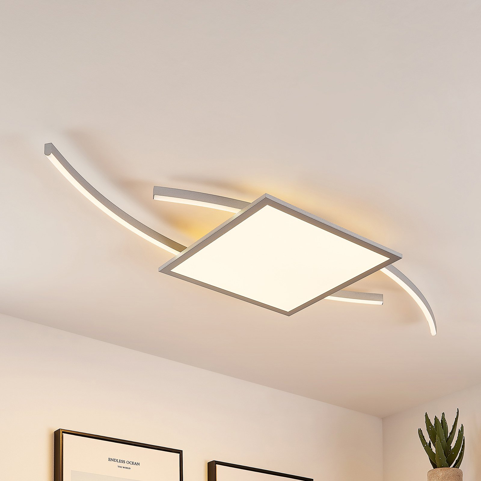 Lucande Tiaro LED-taklampe, kantet, 40 cm, CCT