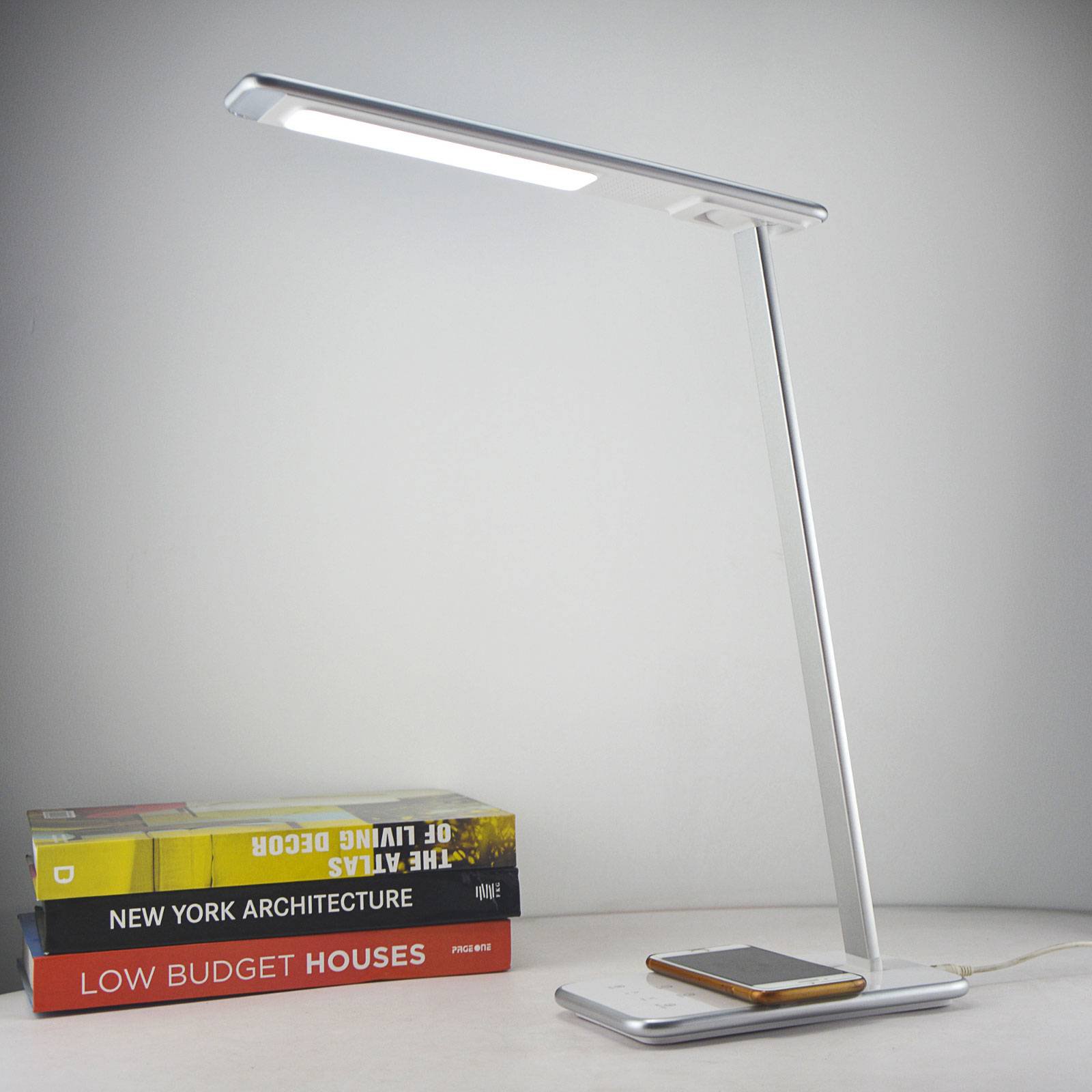 LED-skrivebordslampe Orbit med induksjon sølv