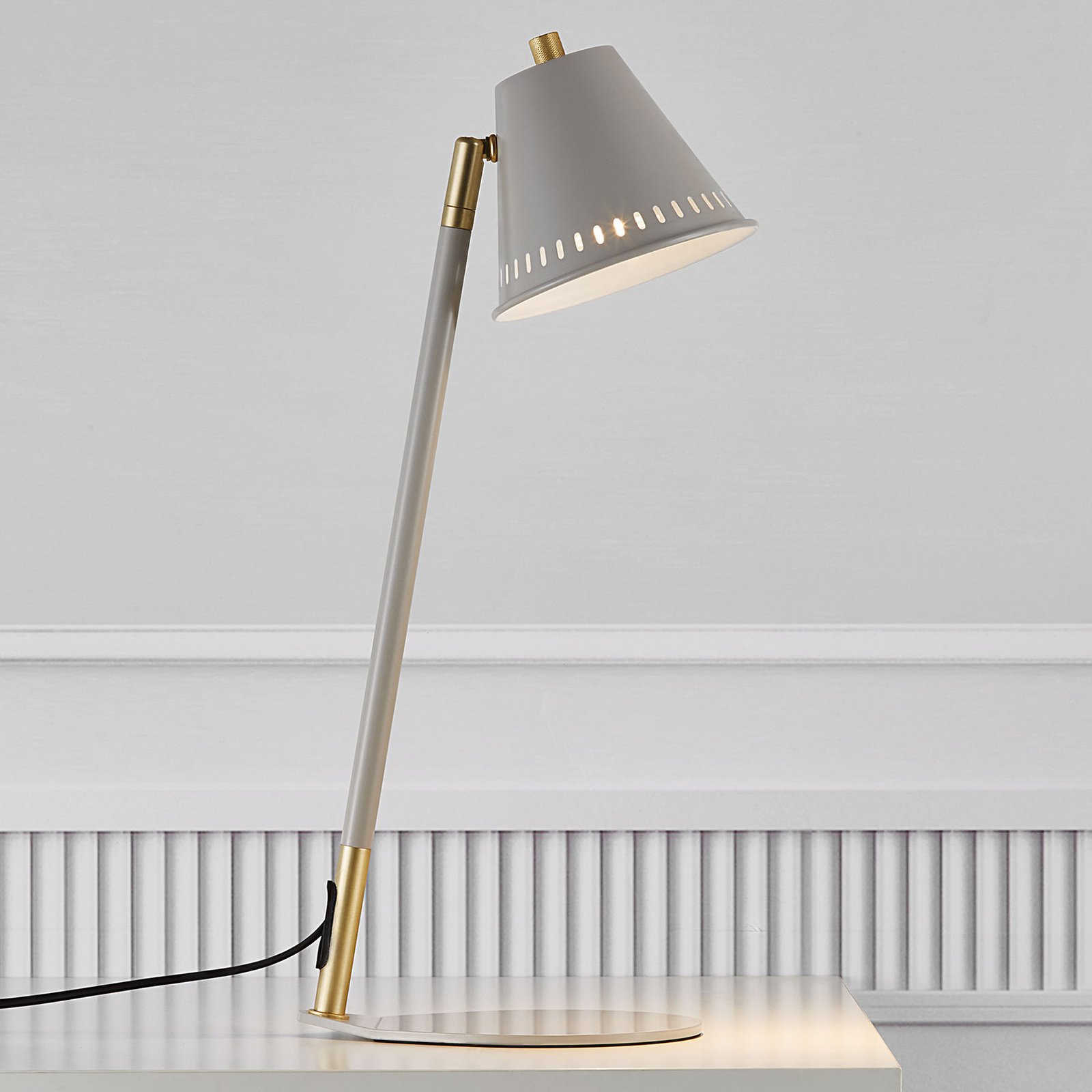 Bordlampe Pine, grå