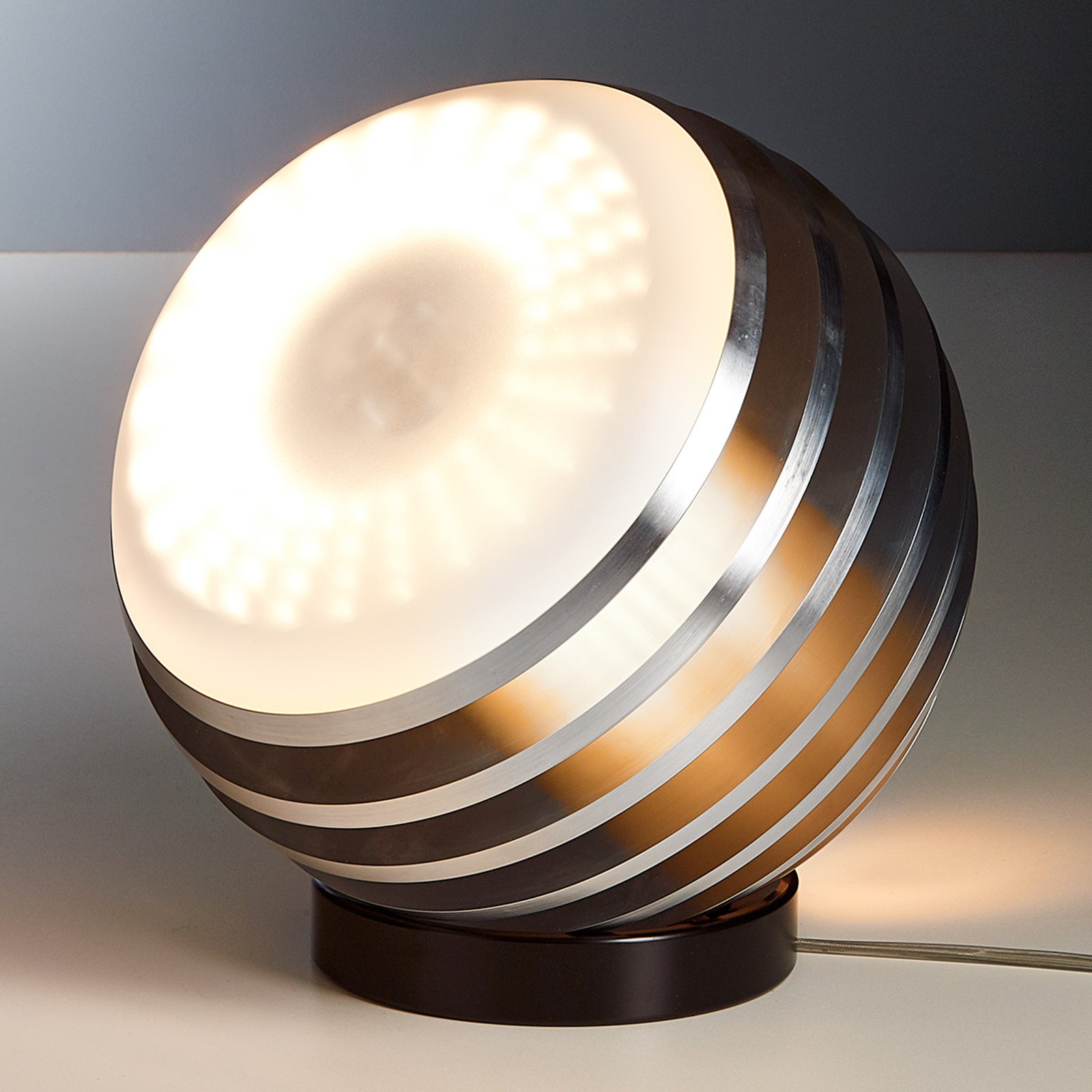 TECNOLUMEN Bulo XL - LED-gulvlampe, aluminium