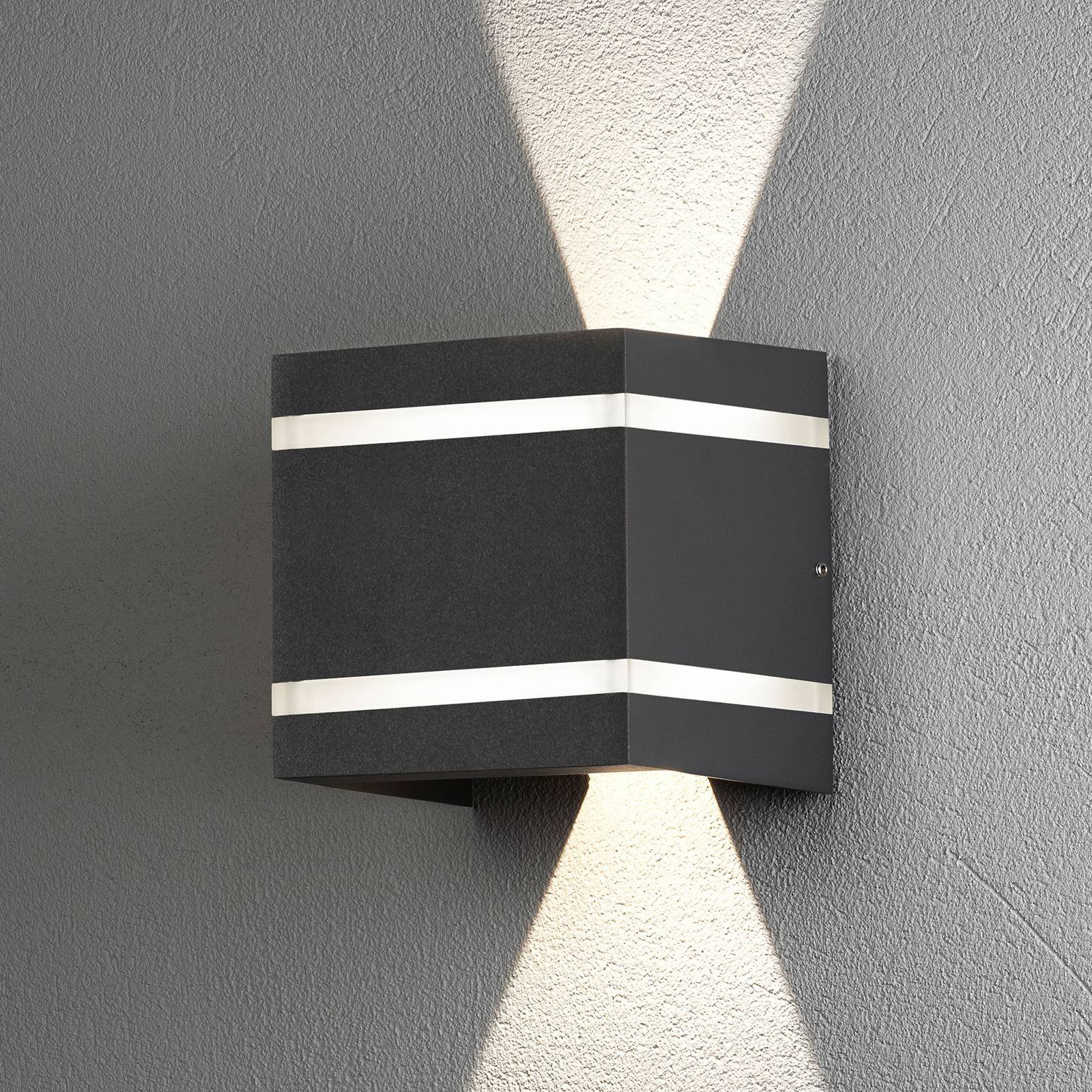 Cremona utendørs vegglampe, høyde 14cm