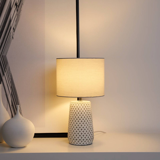Pauleen Pretty Purity bordlampe med betongfot