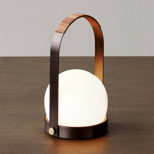 Menu Carrie LED-bordlampe oppladbar bronse/lær