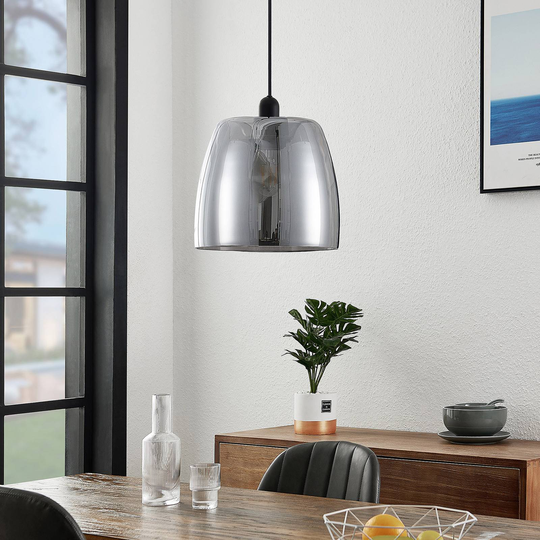 Lindby Yrell hengelampe med røykglass, 1 lyskilde