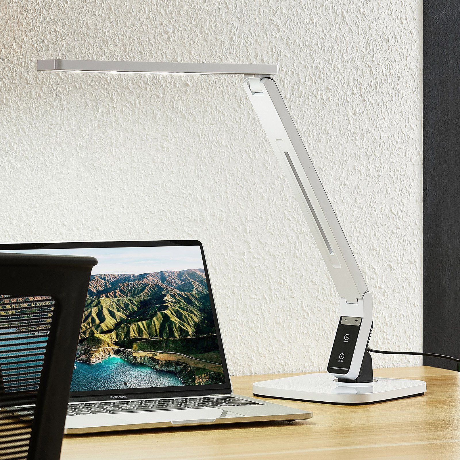 Arccio Liak LED-bordlampe 6 000 K dimbar hvit