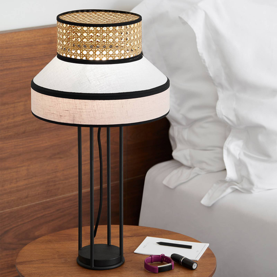 MARKET SET Singapour bordlampe, rosa/hvit