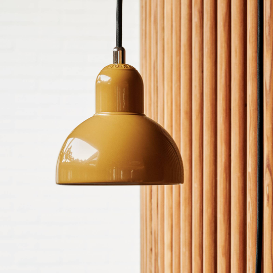 FRITZ HANSEN Kaiser Idell 6722-P blank lys oker