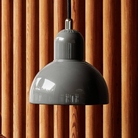FRITZ HANSEN Kaiser Idell 6722-P blank skifer