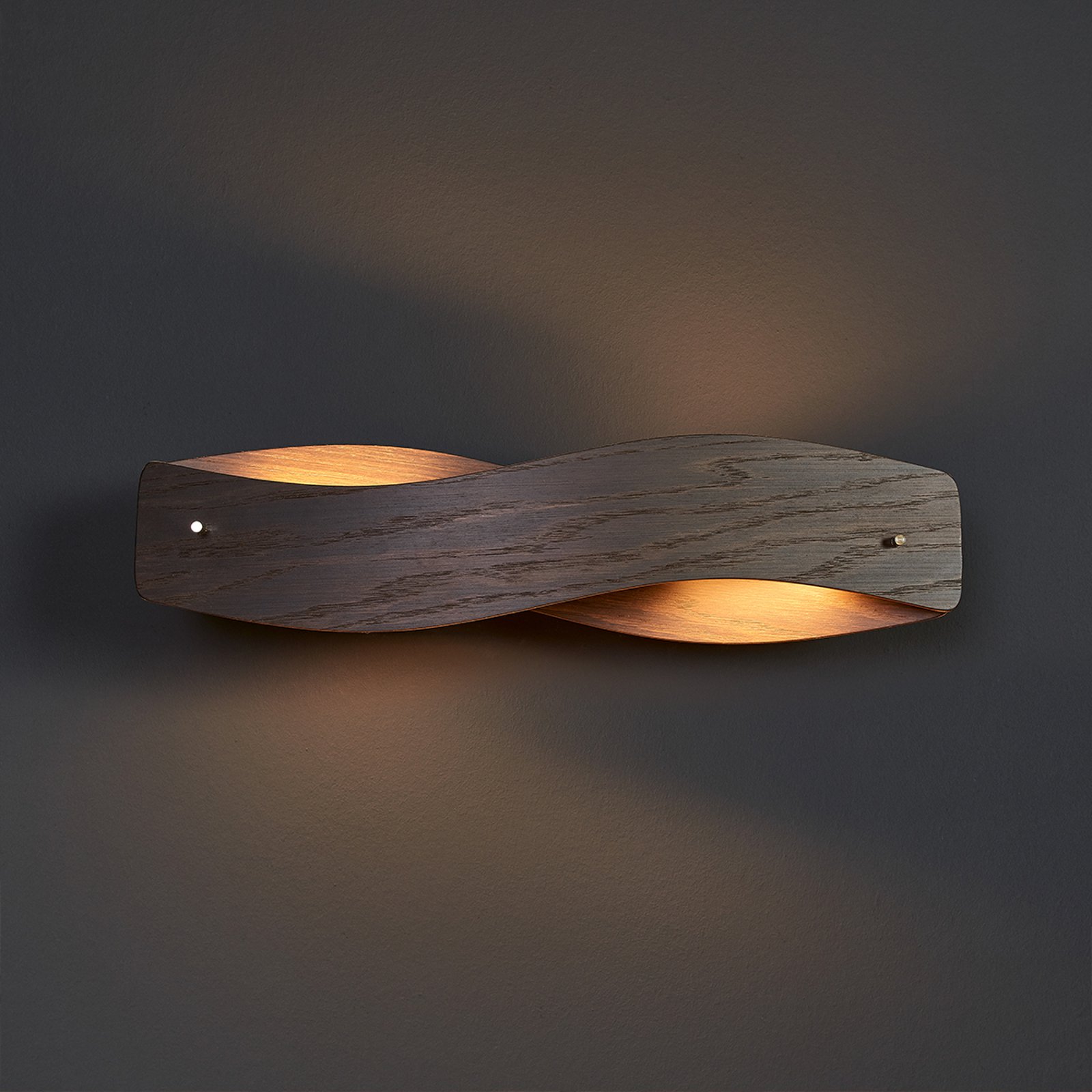 LED-vegglampe i trefiner Lian - eik kolonial