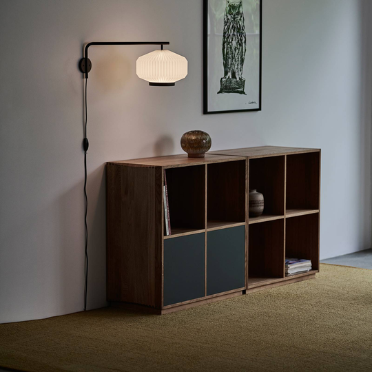 LE KLINT Shibui vegglampe med foldet skjerm