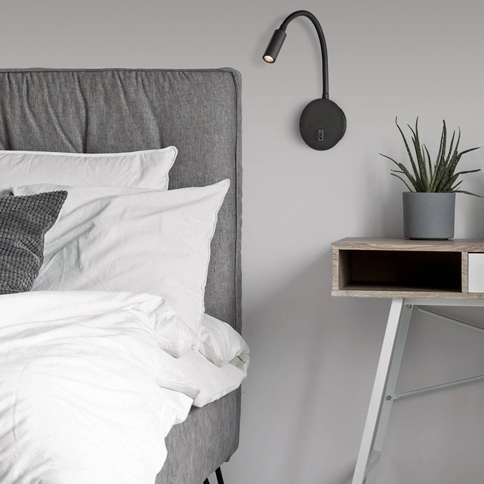 LED-vegglampe Lyon med fleksibel arm, svart
