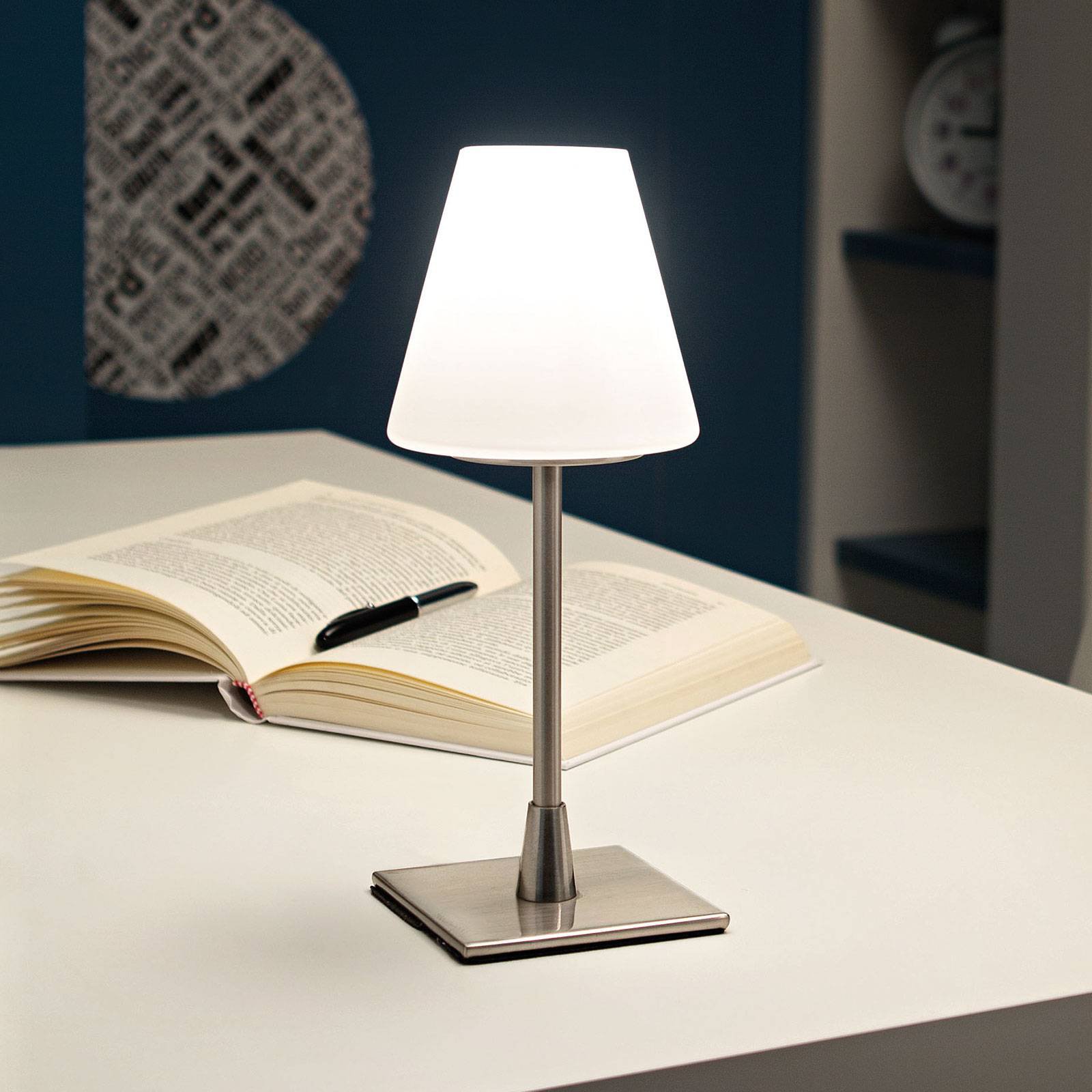 LED-bordlampe Lucy med touchdimmer, krom