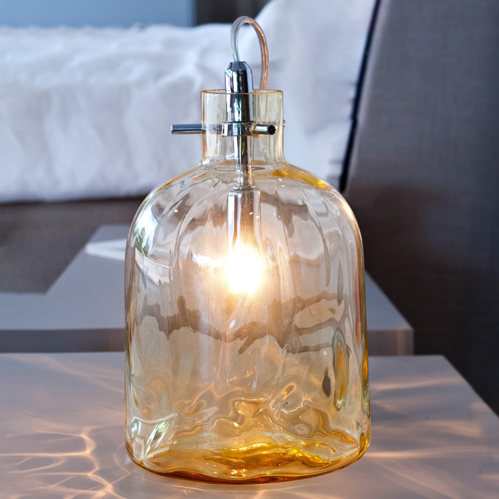 Bossa Nova bordlampe, 15 cm ravfarget