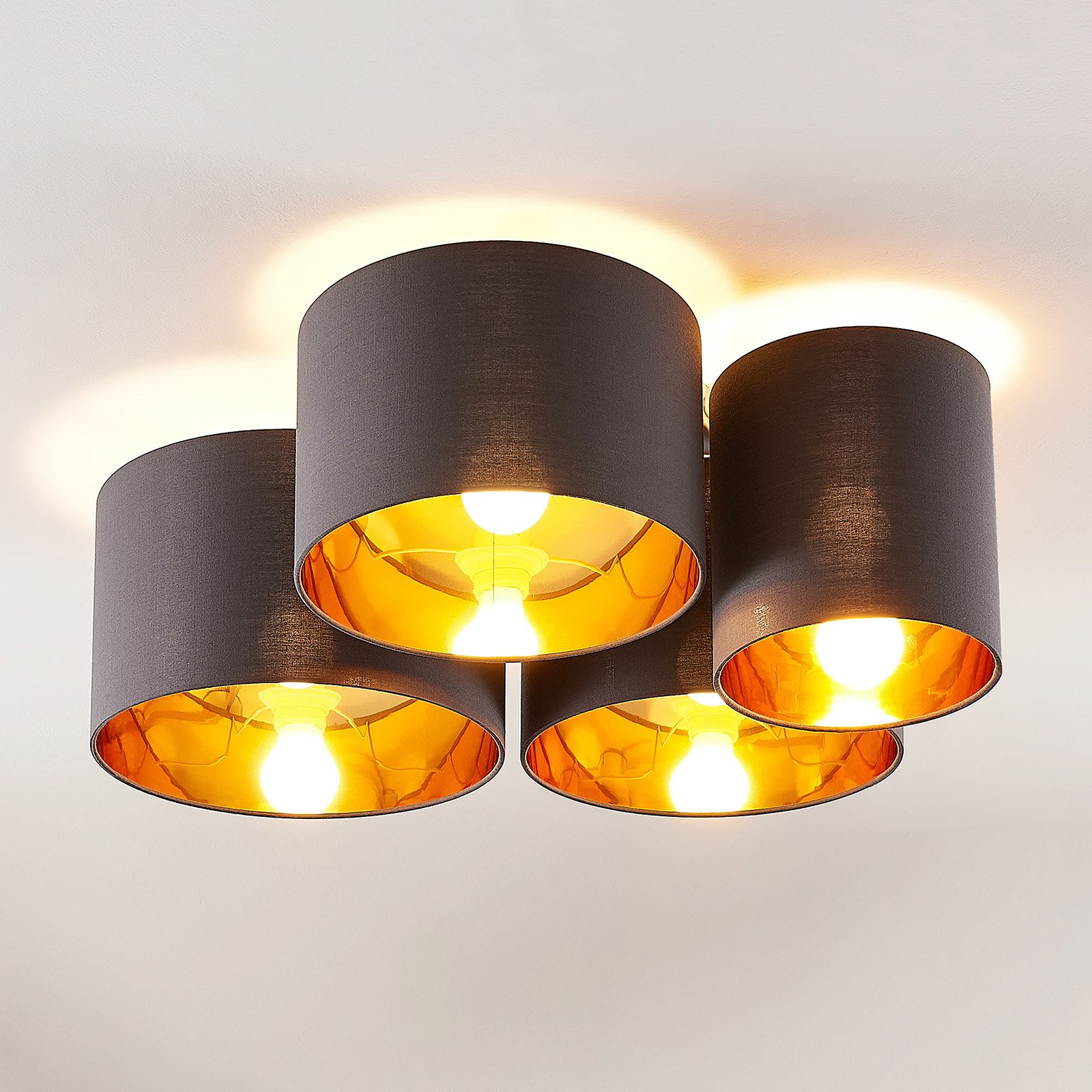 Lindby Laurenz taklampe, 4 lyskilder, grå-gull