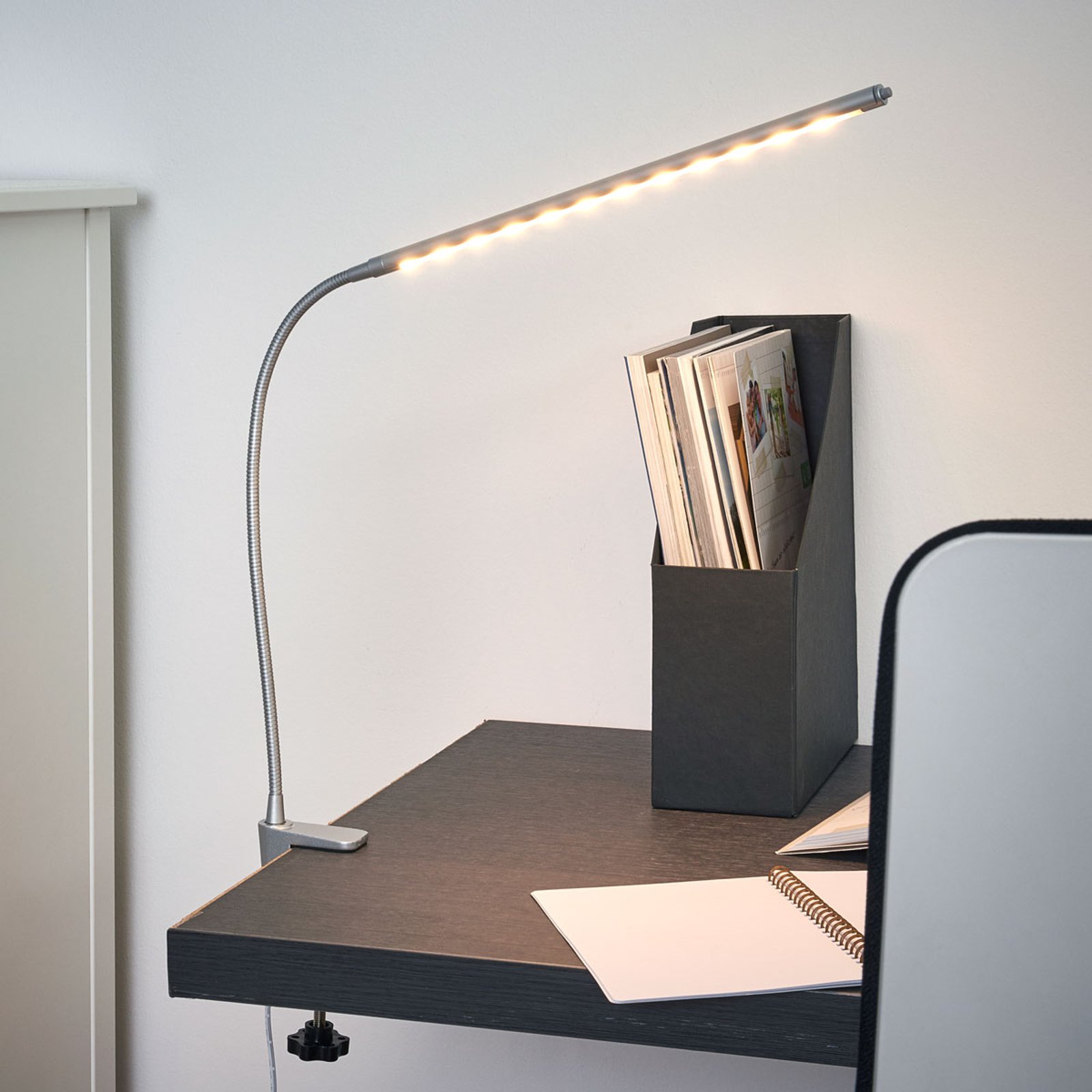 Klar Anka LED-lampe med klemme og fleksibel arm