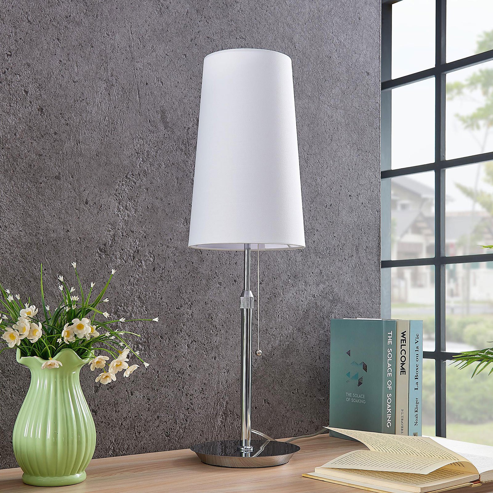 Lucande Pordis bordlampe, krom-hvit