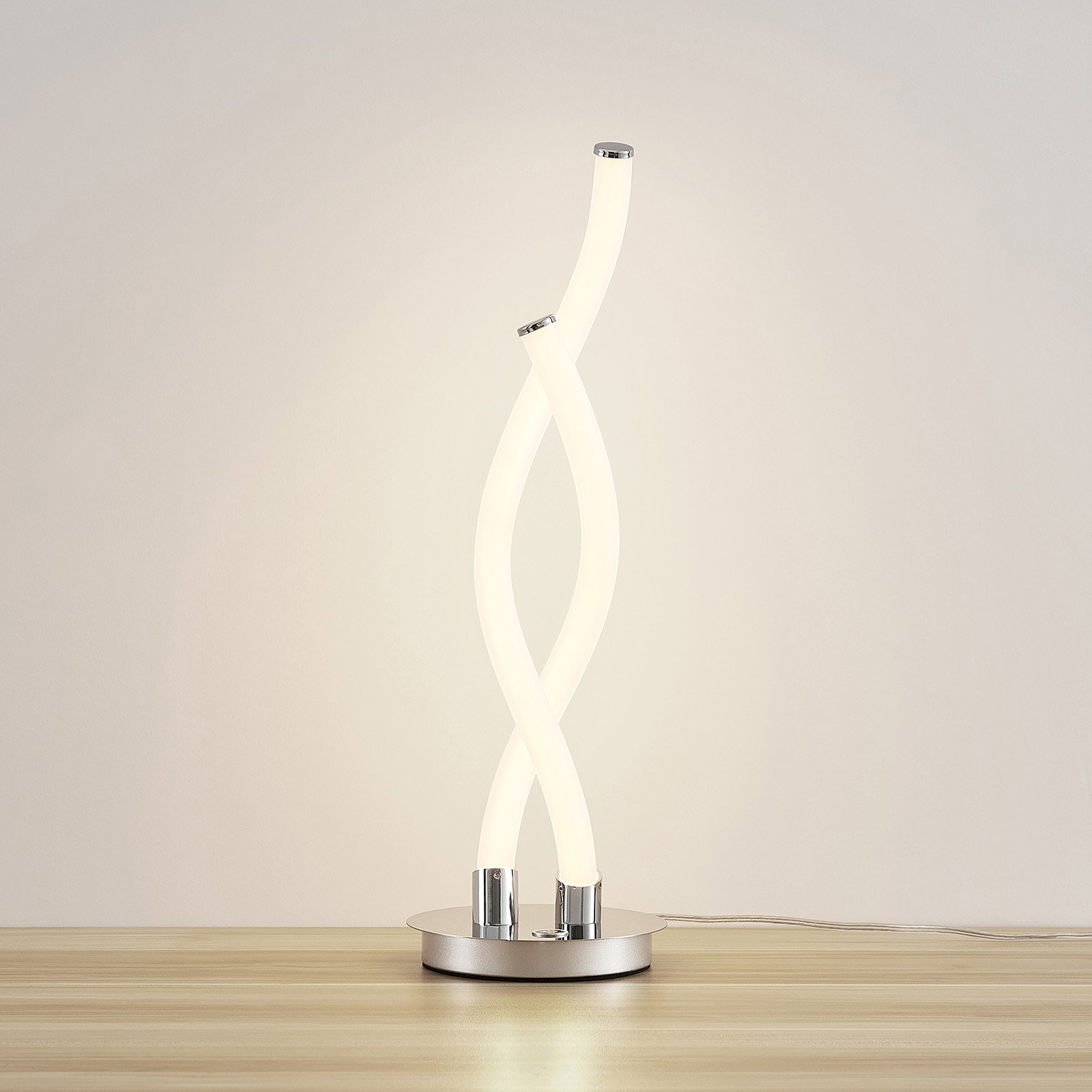 Lucande Wewa LED-bordlampe, dimbar i 3 trinn
