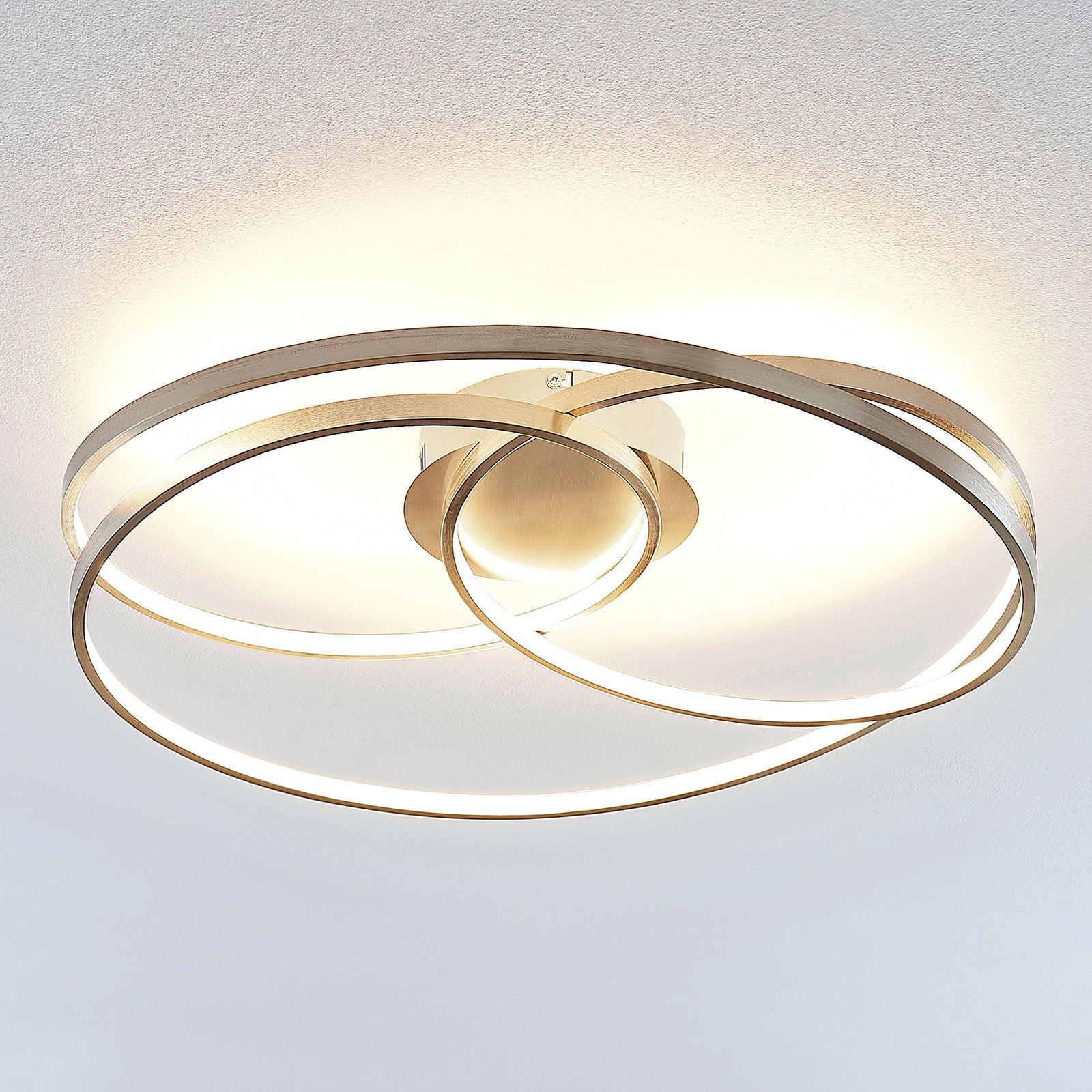 Lindby Ronka LED-taklampe, satinert nikkel