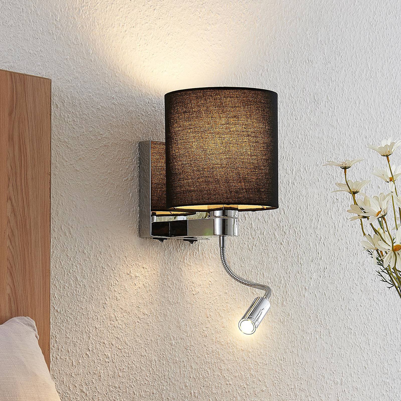Lucande Brinja vegglampe fleksibel LED-arm, svart