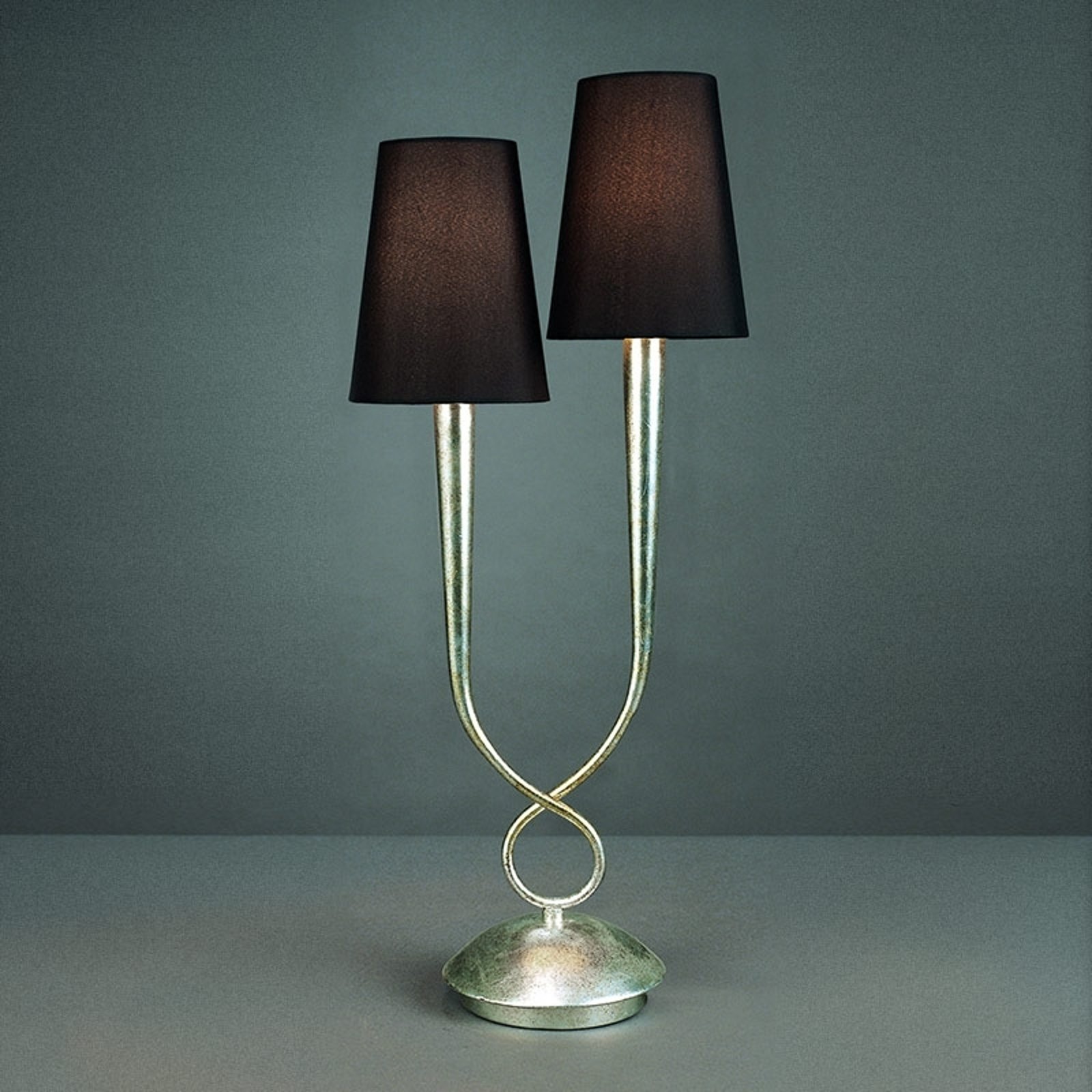 Bordlampe Paola med stoffskjermer og to lys