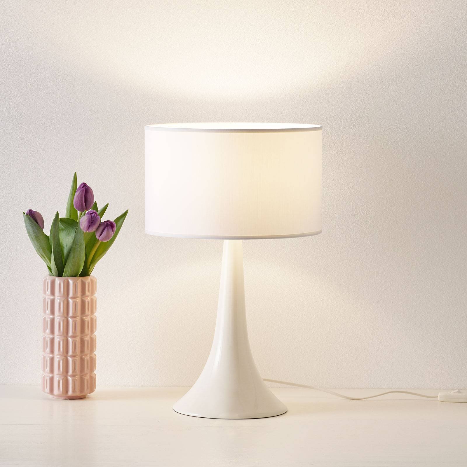 Tekstil-bordlampe L1810 med keramisk fot, hvit