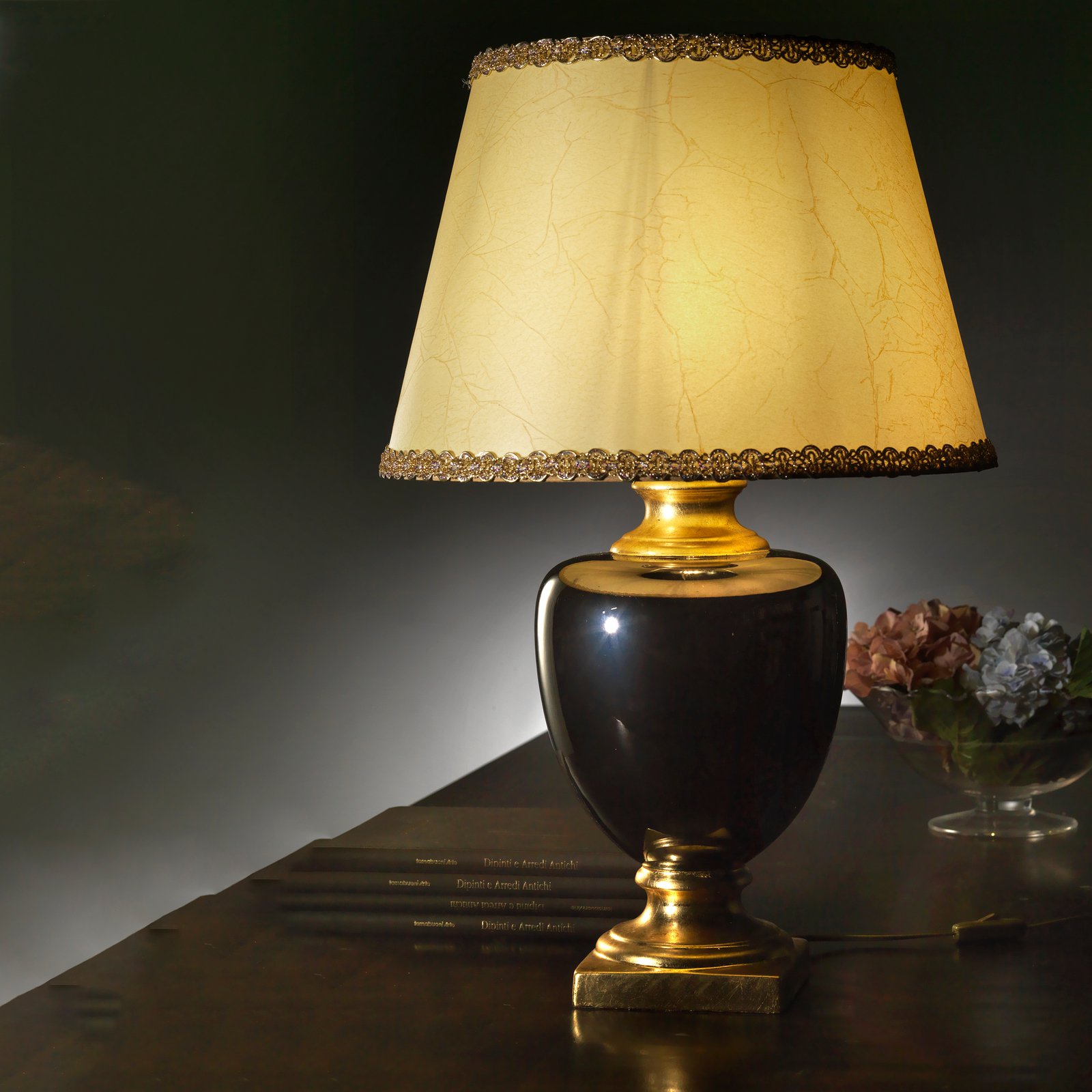 Bordlampe Mozart i svart/gull