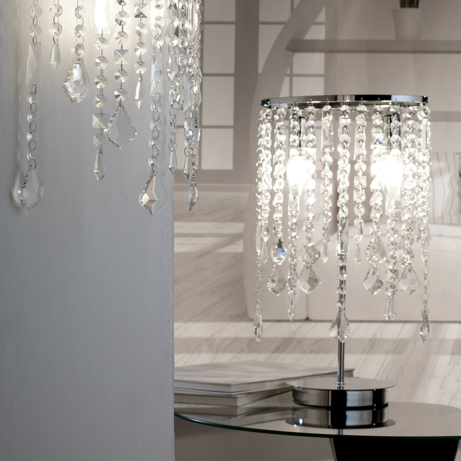 Bordlampe Laila med krystallforheng 2 lyskilder