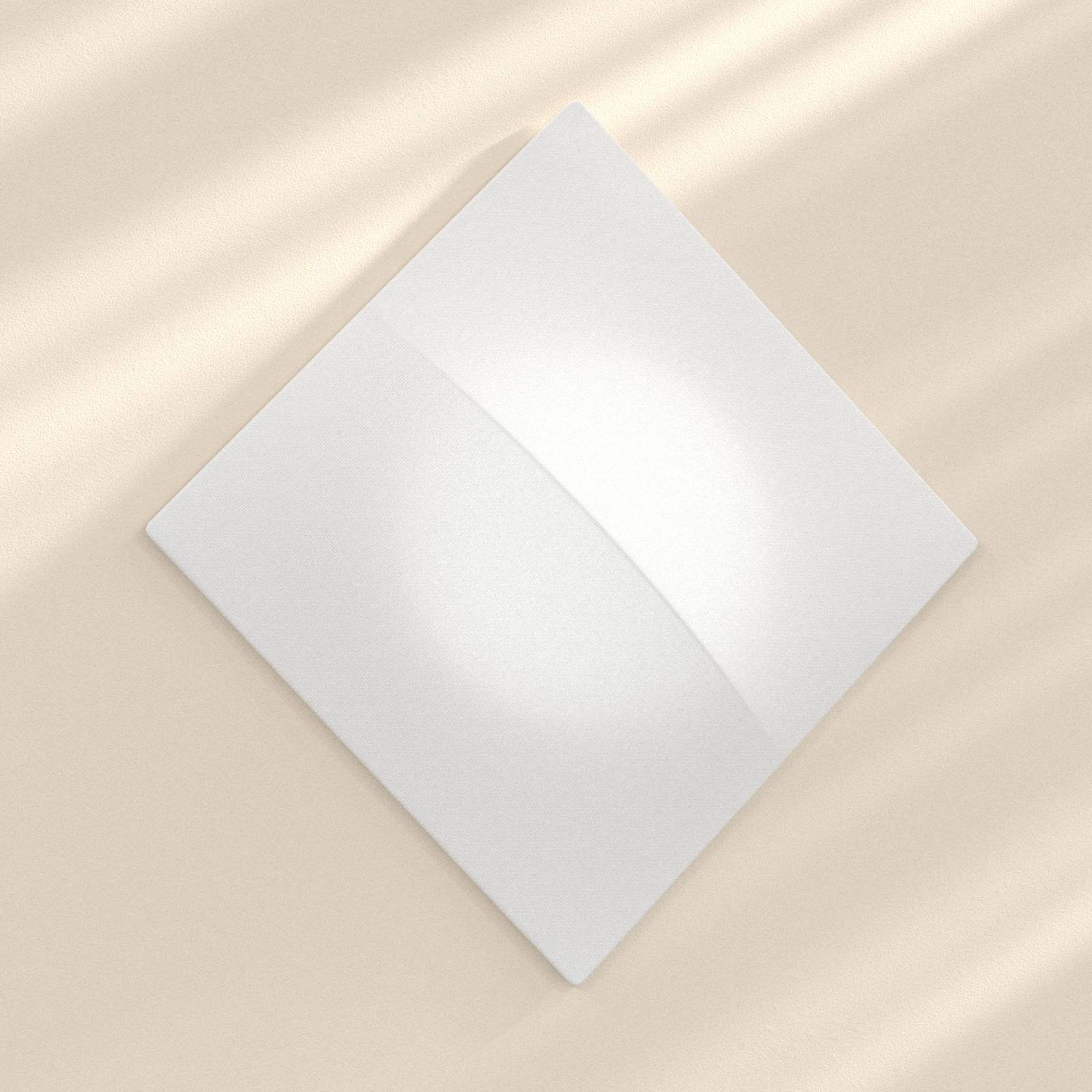 Nelly S - firkantet vegglampe med stoff, 100 cm
