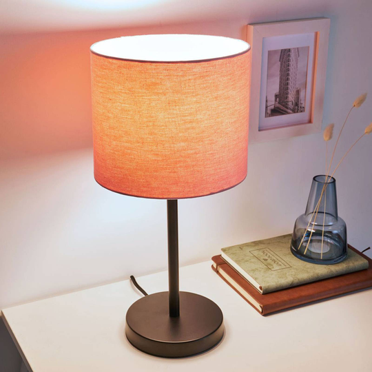 Pauleen Sweet Reverie bordlampe med rosa skjerm