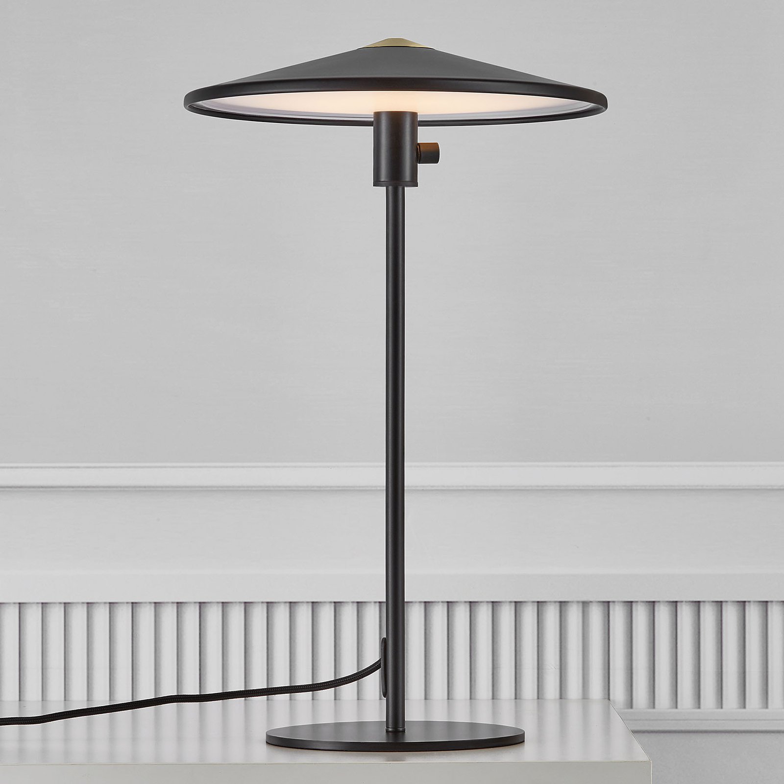 LED-bordlampe Balance, integrert dimmer
