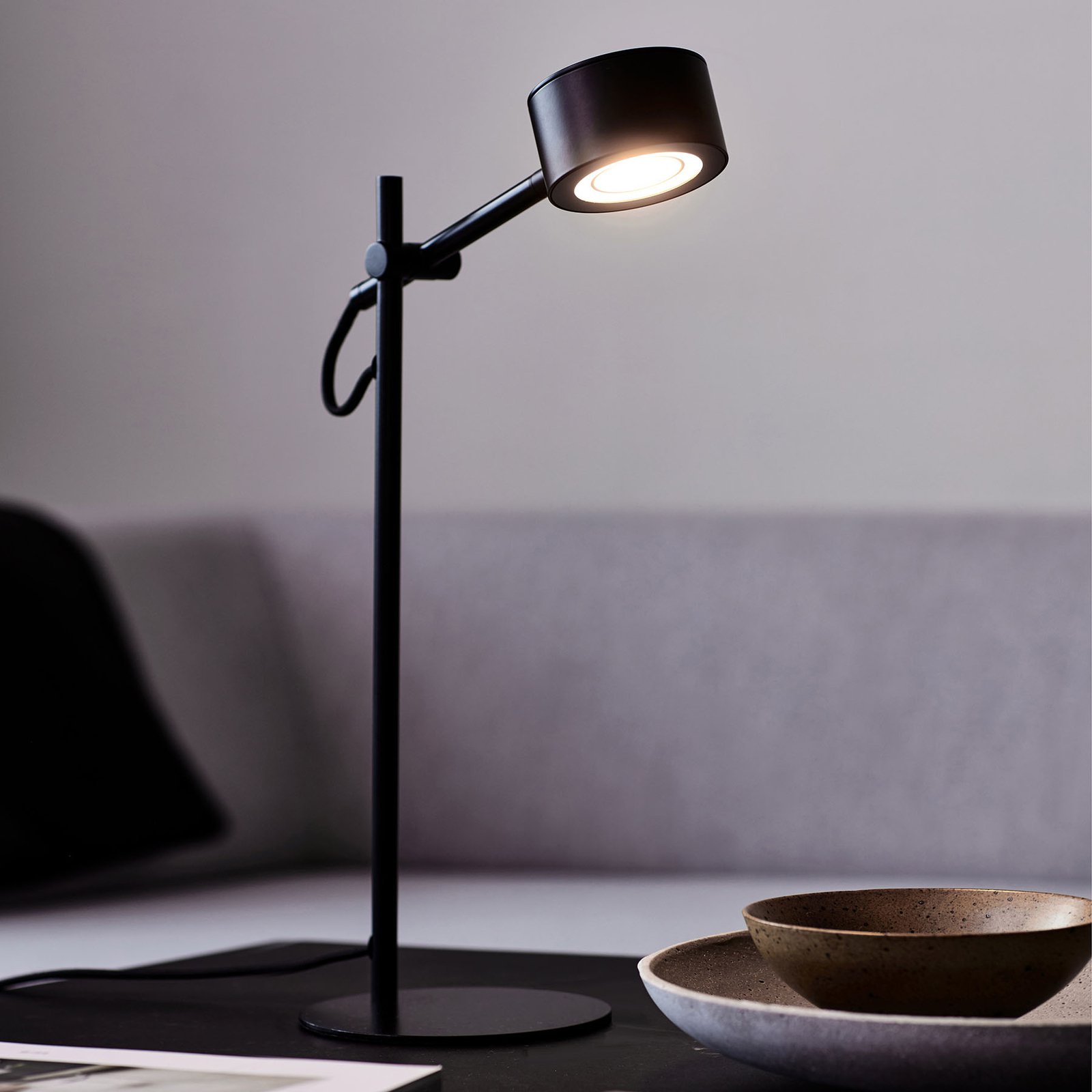 LED-bordlampe Clyde, integrert dimmer