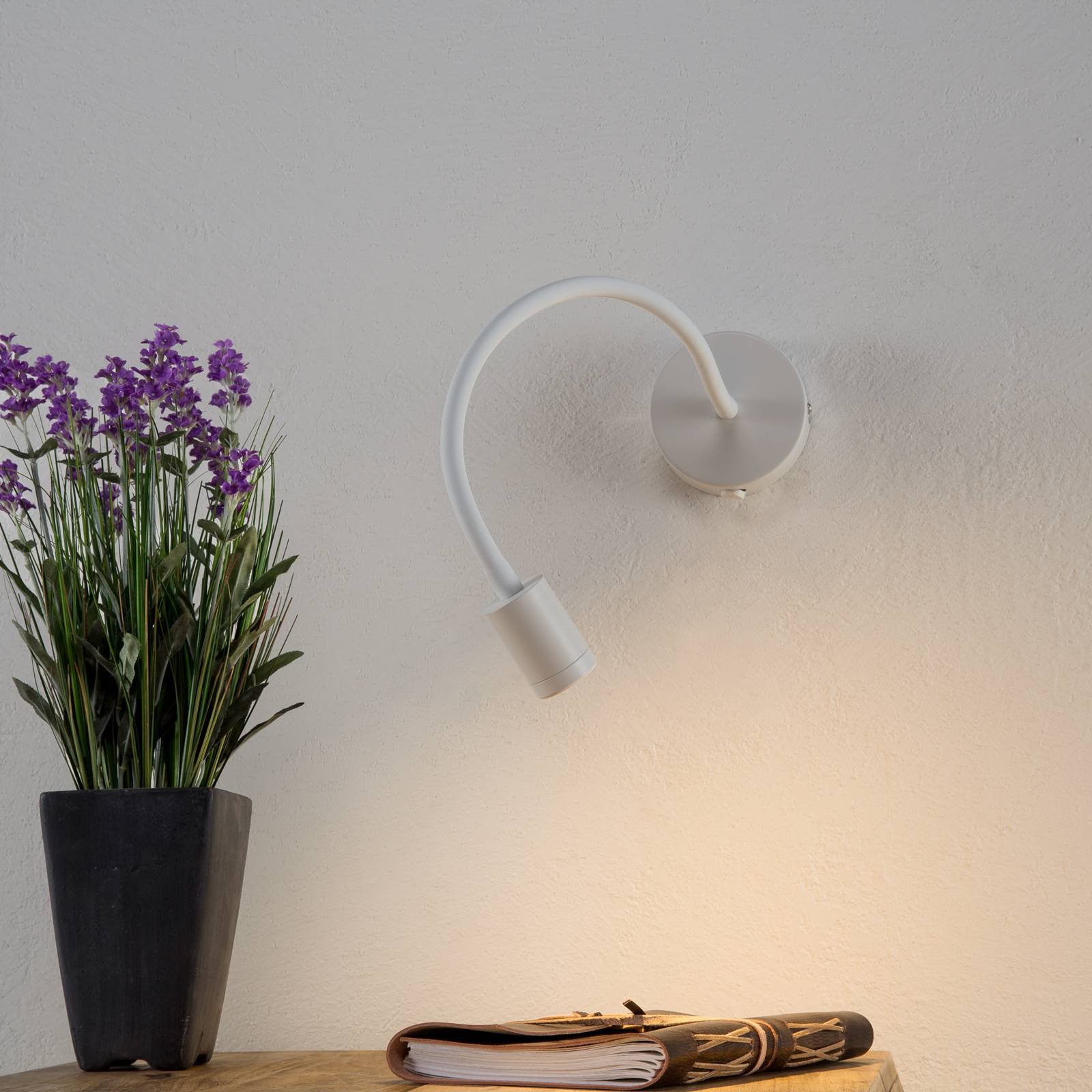 Fleksibel LED-vegglampe Focus, hvit