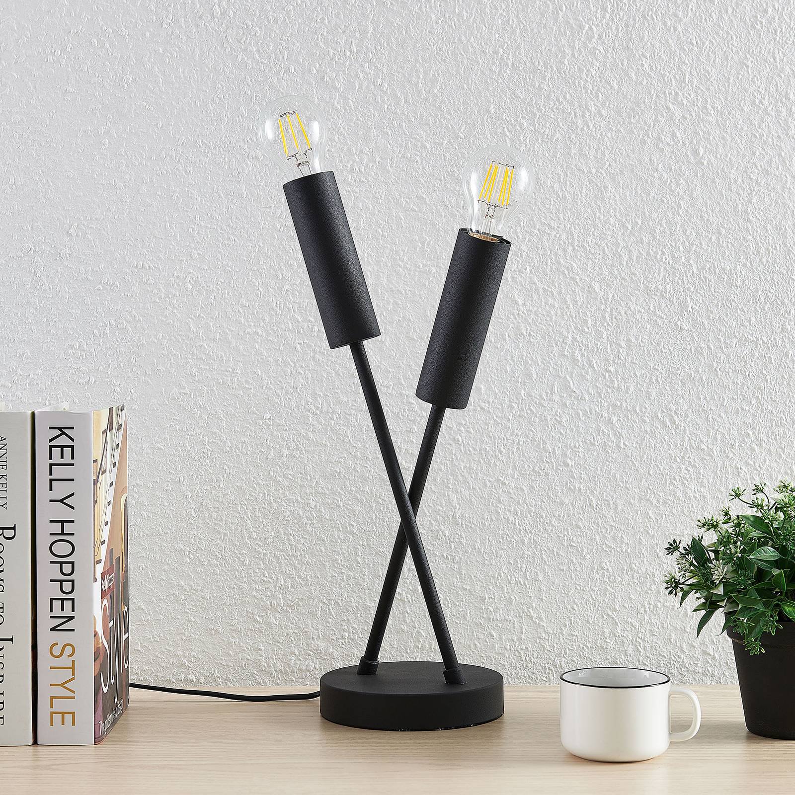 Lindby Belana bordlampe med to fatninger