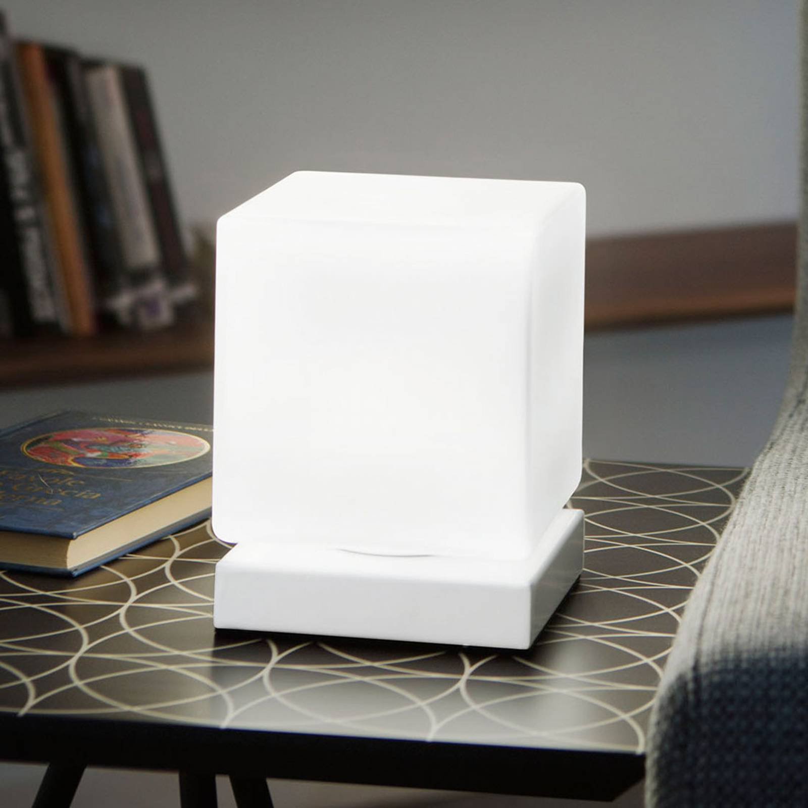 Med berøringsdimmer – LED-bordlampe Brenta hvit