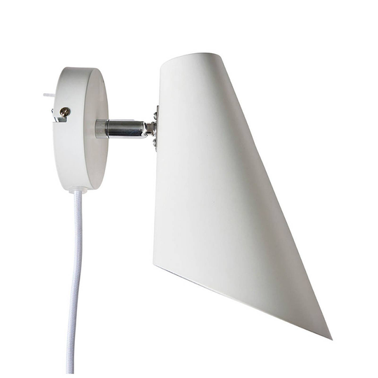 Dyberg Larsen Cale vegglampe høyde 24,5 cm hvit