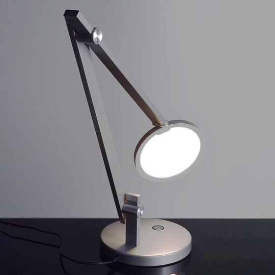 LED-skrivebordslampe Adhara 3-trinns dim, svart