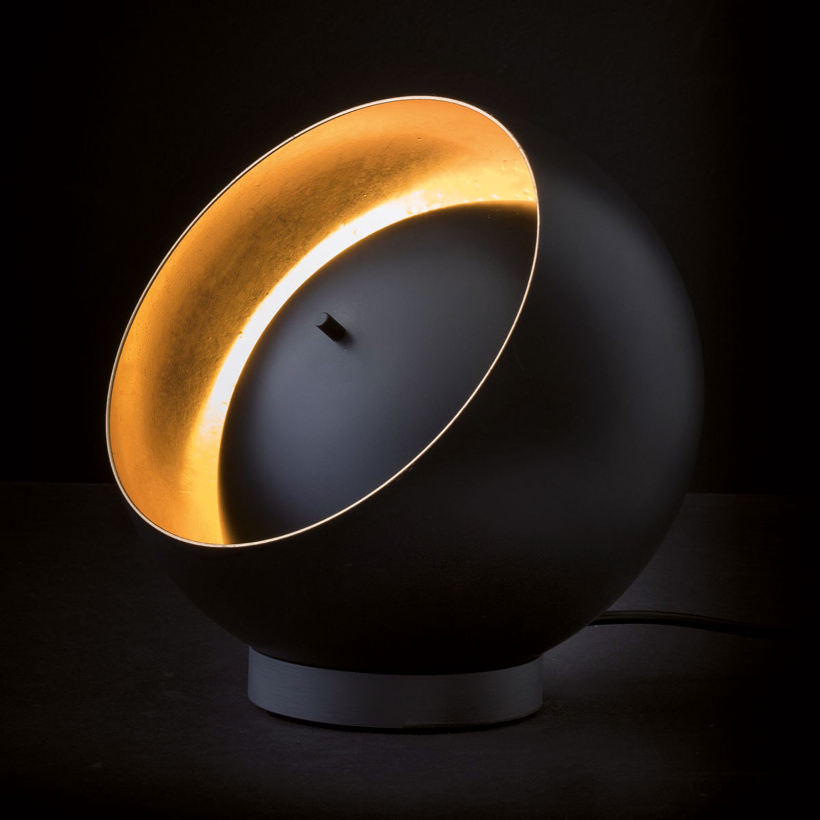 Oluce Eva LED-bordlampe i kuleform, svart