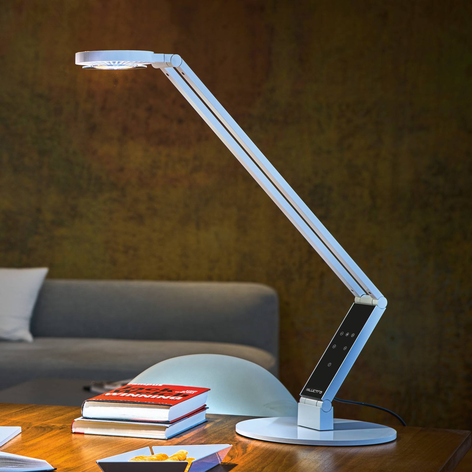 Luctra Tabel Radial LED-bordlampe fot hvit