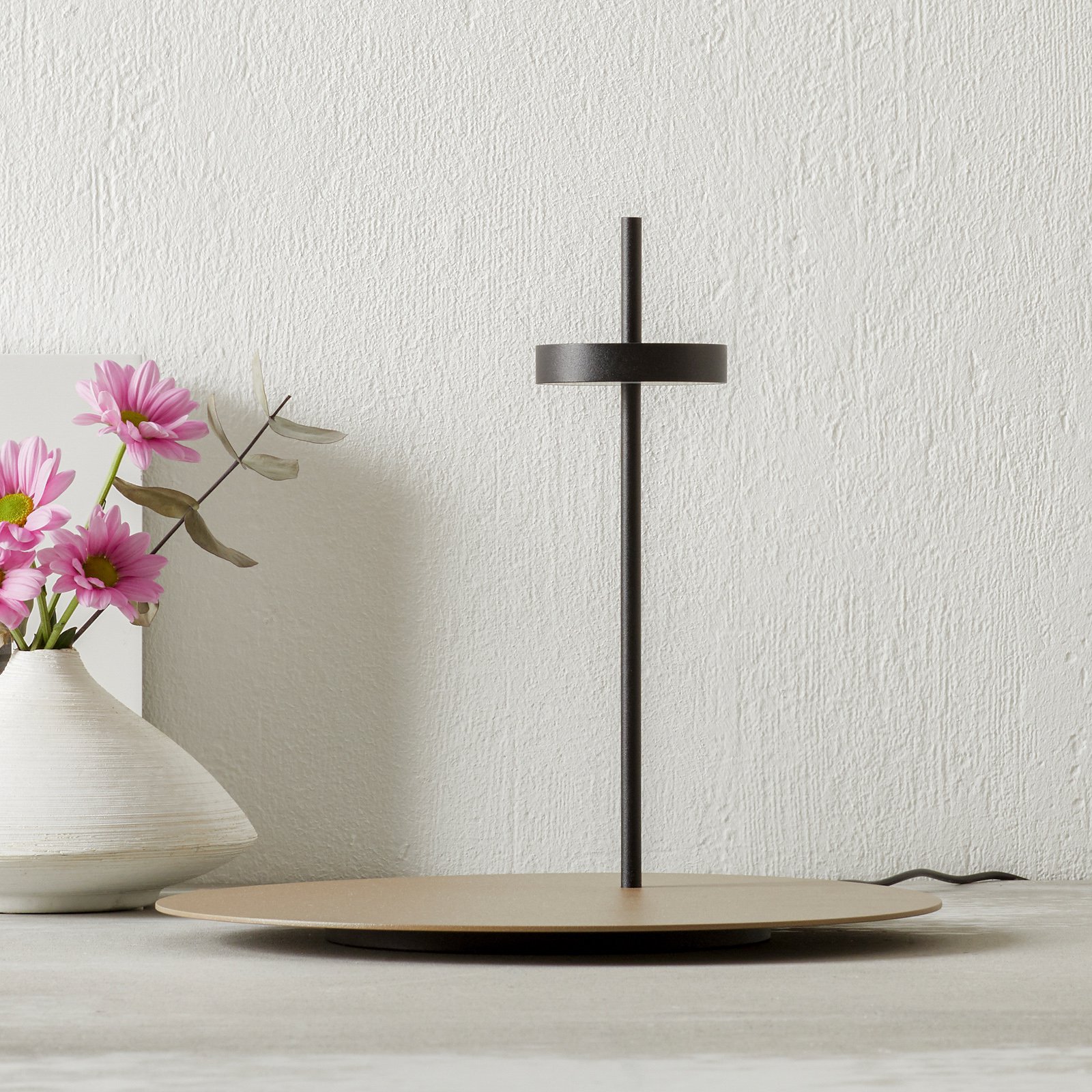 LOUM Scave LED-bordlampe sensor-dim fot terra