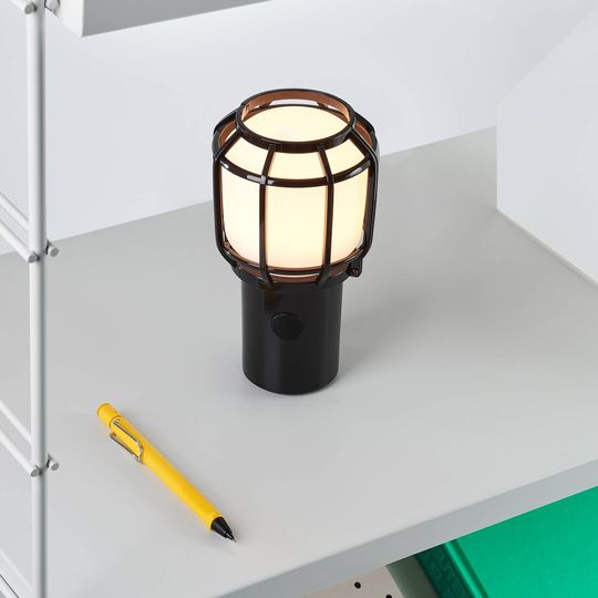 MARSET Chispa LED-terrasselampe batteri IP44 svart