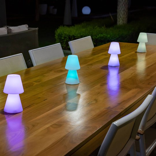 Newgarden Lola 20 LED-bordlampe med batteri