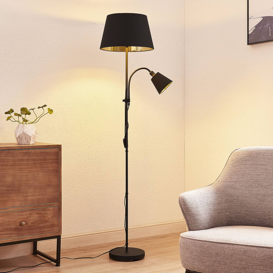 Lindby Somana gulvlampe i tøy, kjegleformet