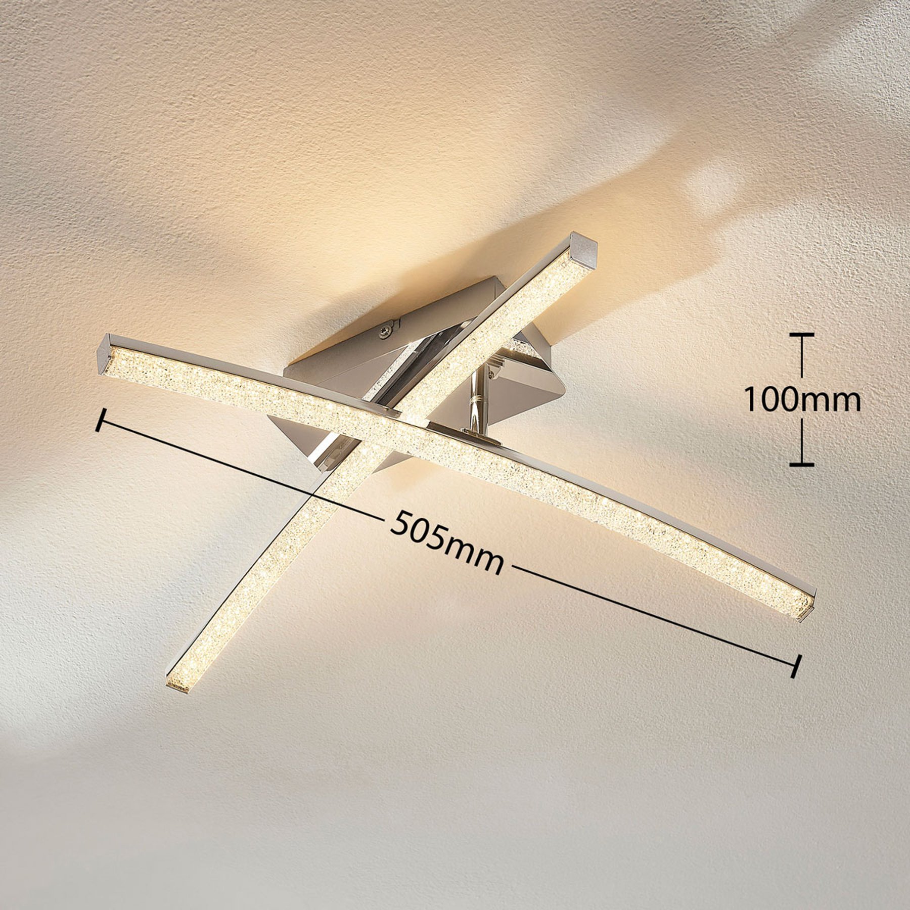 Skrårettet LED-taklampe Laurenzia